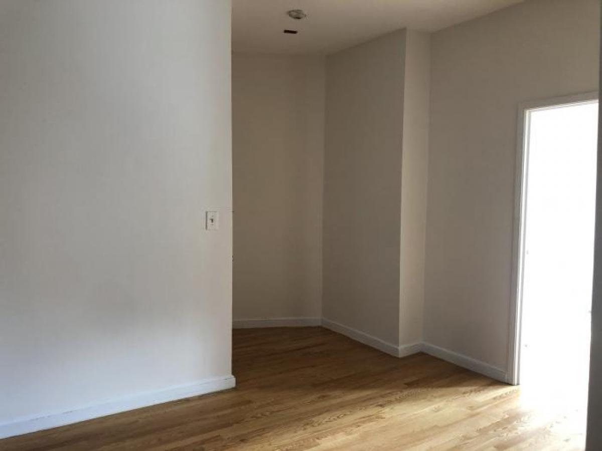 Picture of Condo For Rent in Brighton, Massachusetts, United States