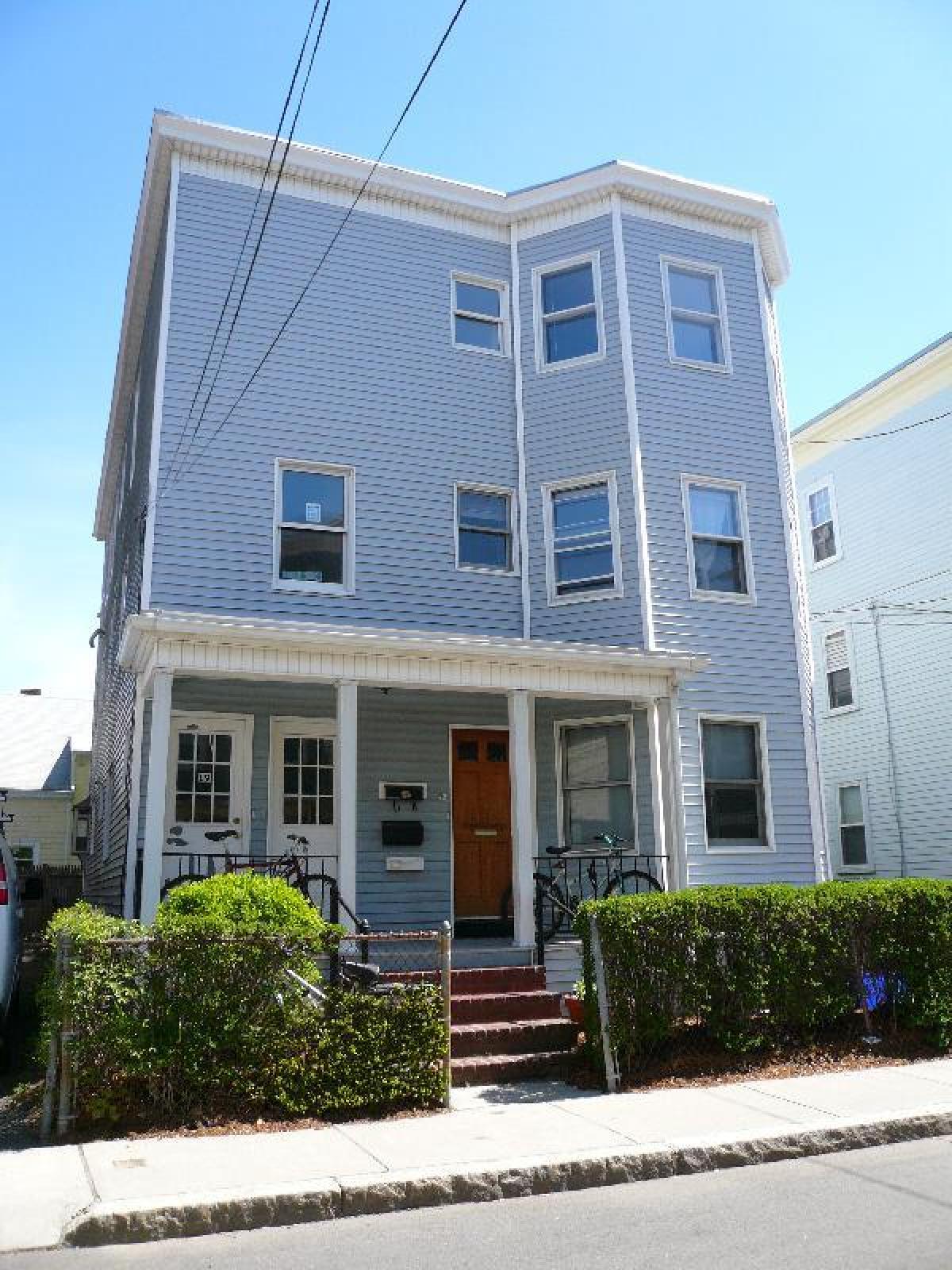 Picture of Multi-Family Home For Rent in Cambridge, Massachusetts, United States