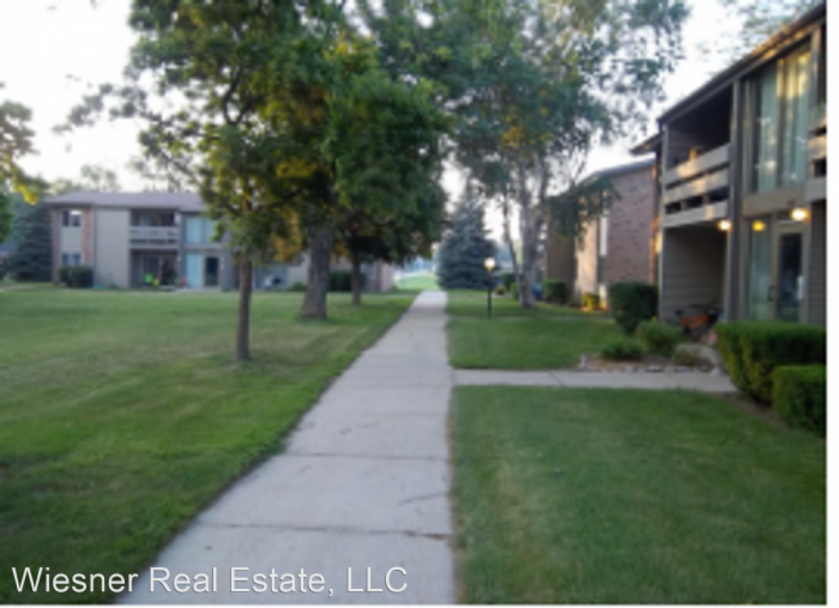 Picture of Apartment For Rent in Oconomowoc, Wisconsin, United States