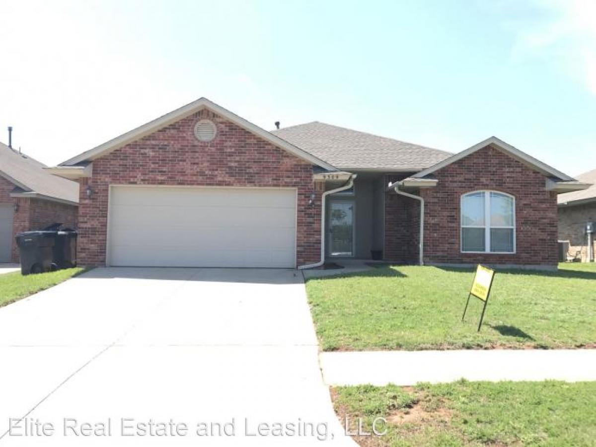 Picture of Home For Rent in Moore, Oklahoma, United States