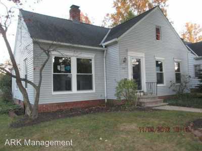 Home For Rent in South Euclid, Ohio