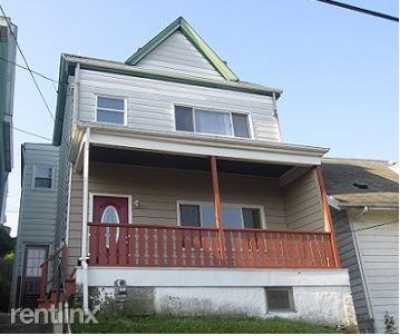 Home For Rent in Pittsburgh, Pennsylvania