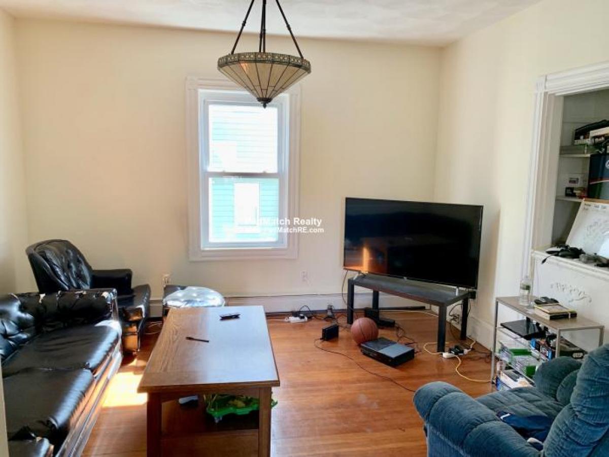 Picture of Home For Rent in Brookline, Massachusetts, United States