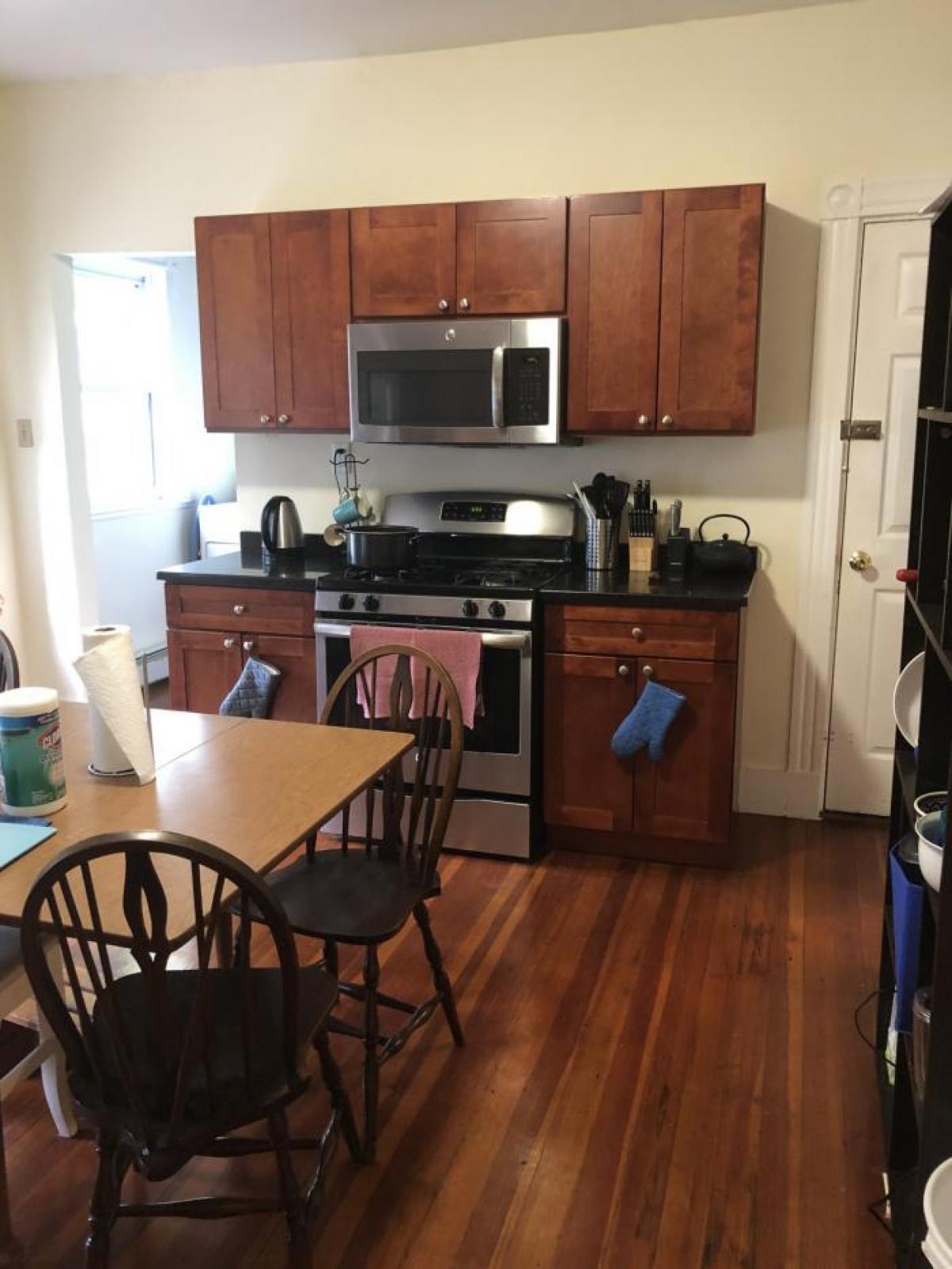 Picture of Condo For Rent in Chestnut Hill, Massachusetts, United States