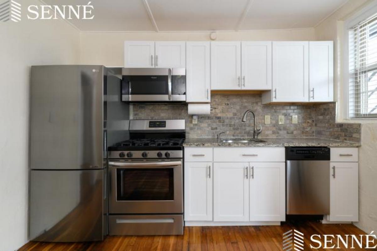 Picture of Condo For Rent in Medford, Massachusetts, United States