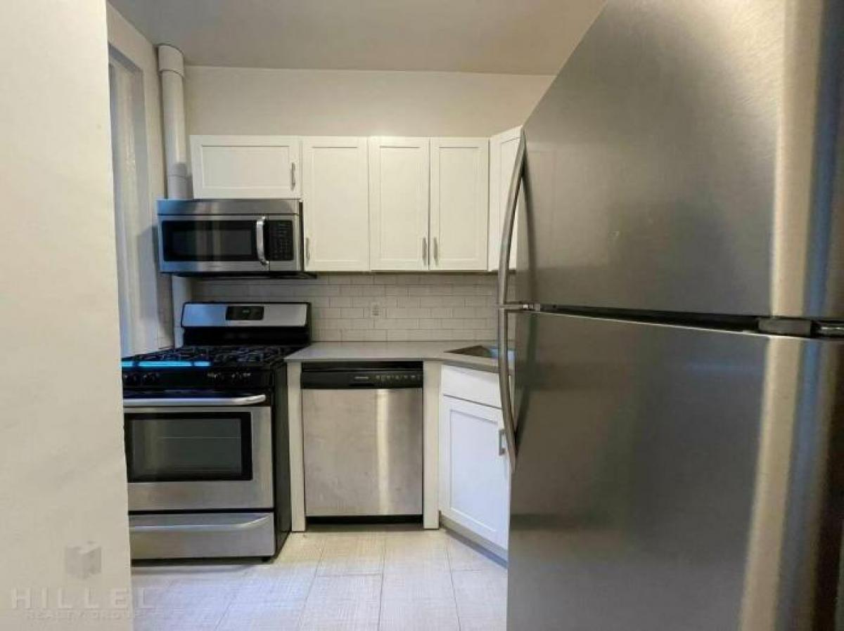 Picture of Apartment For Rent in Astoria, New York, United States