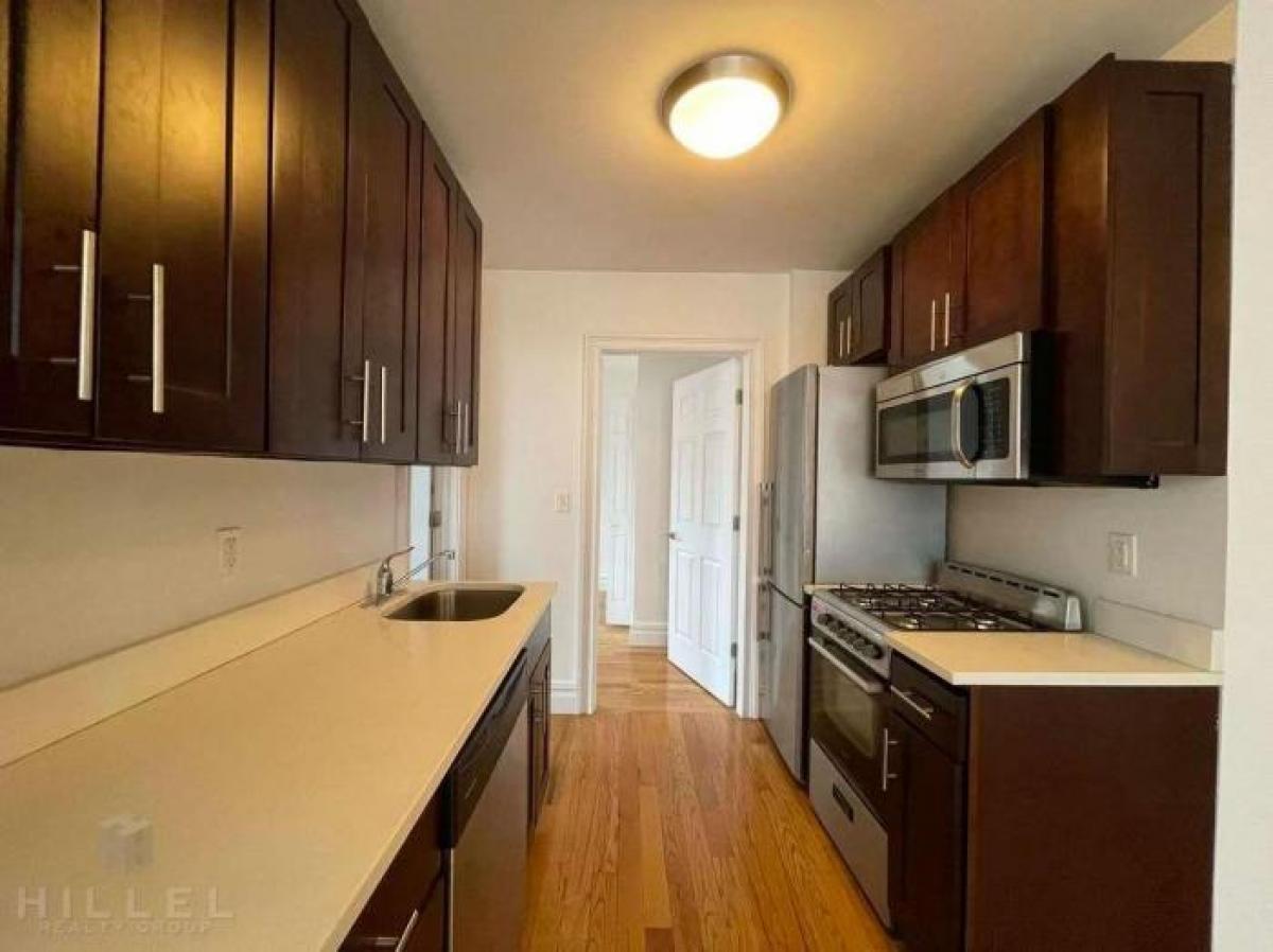 Picture of Apartment For Rent in Astoria, New York, United States