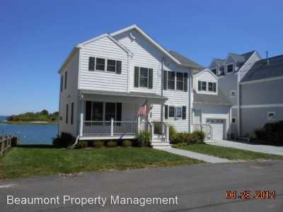 Home For Rent in Quincy, Massachusetts