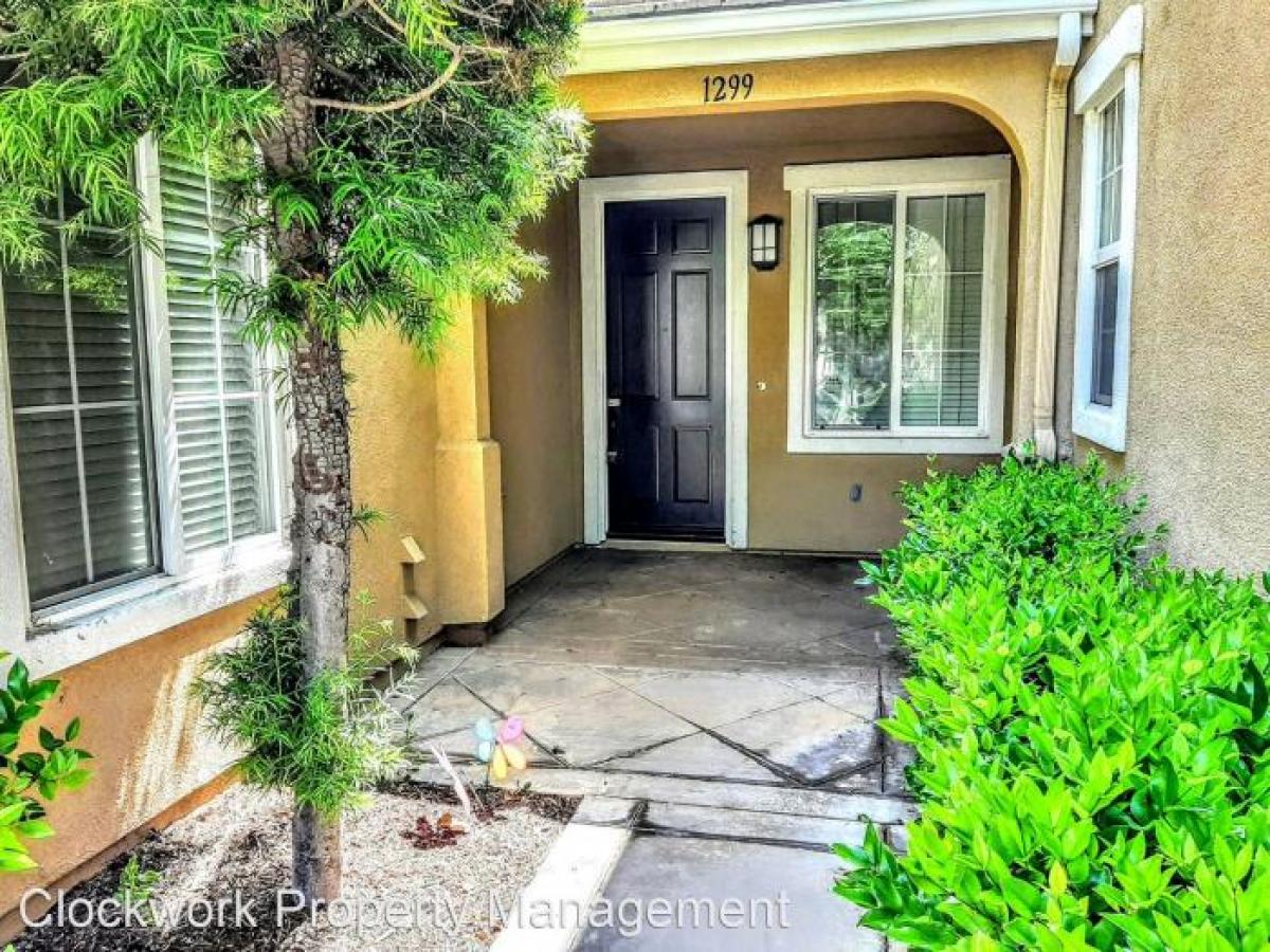 Picture of Home For Rent in Fullerton, California, United States