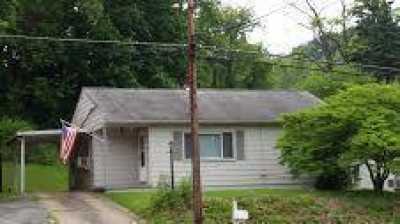 Home For Rent in North Versailles, Pennsylvania