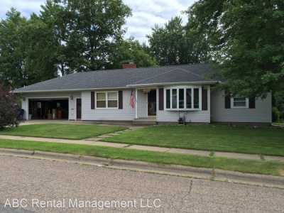 Home For Rent in Rothschild, Wisconsin