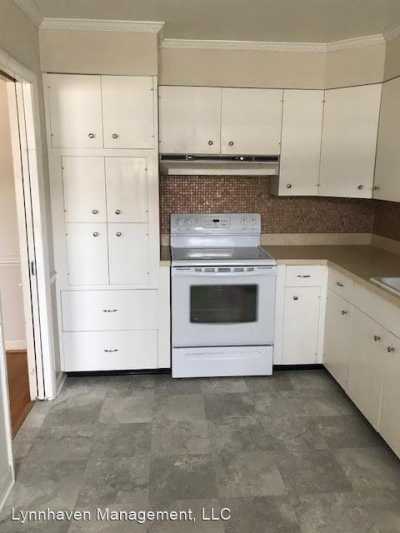 Apartment For Rent in 