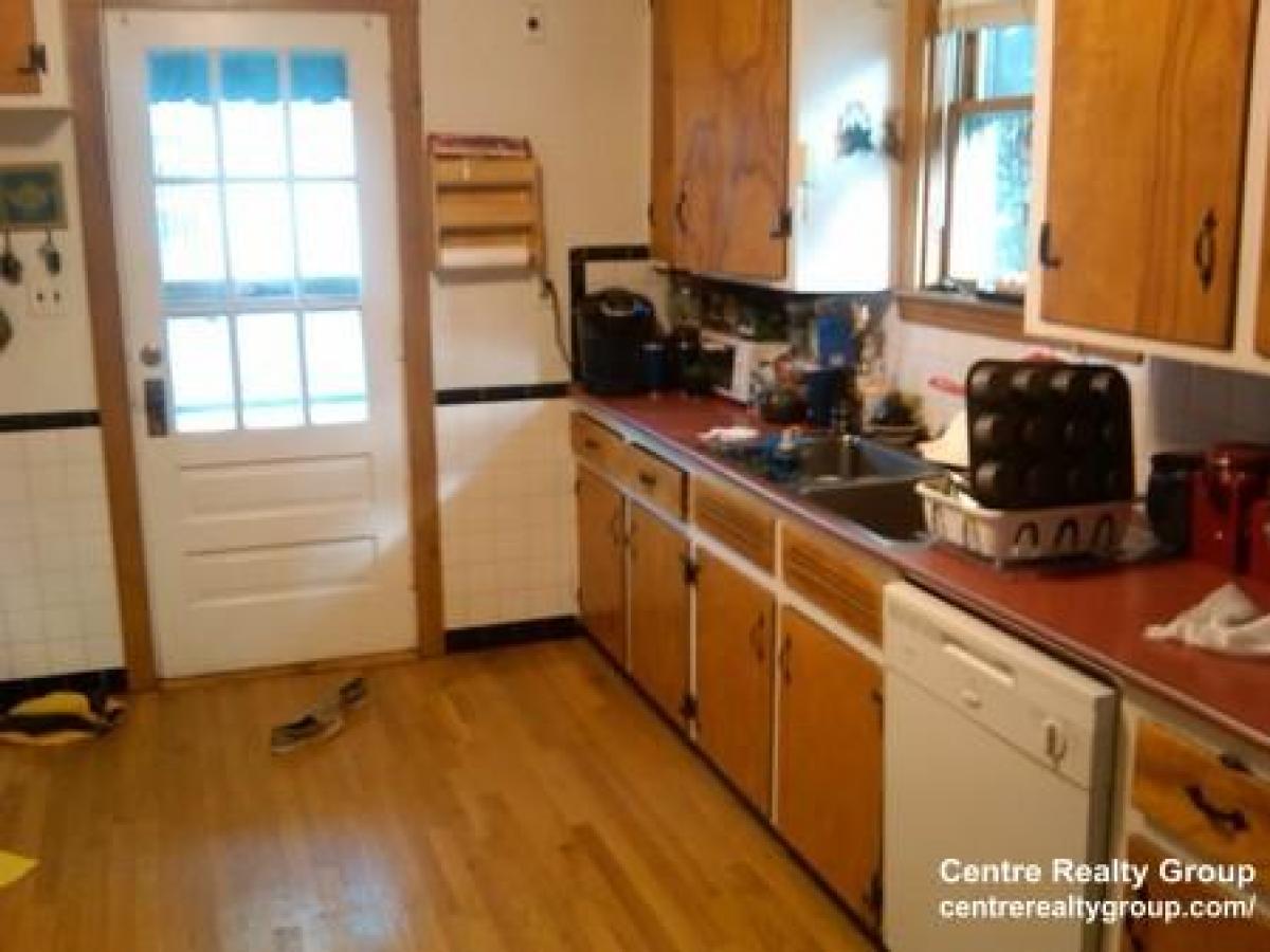 Picture of Condo For Rent in Newton, Massachusetts, United States