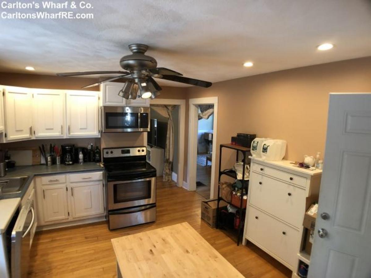 Picture of Condo For Rent in Malden, Massachusetts, United States