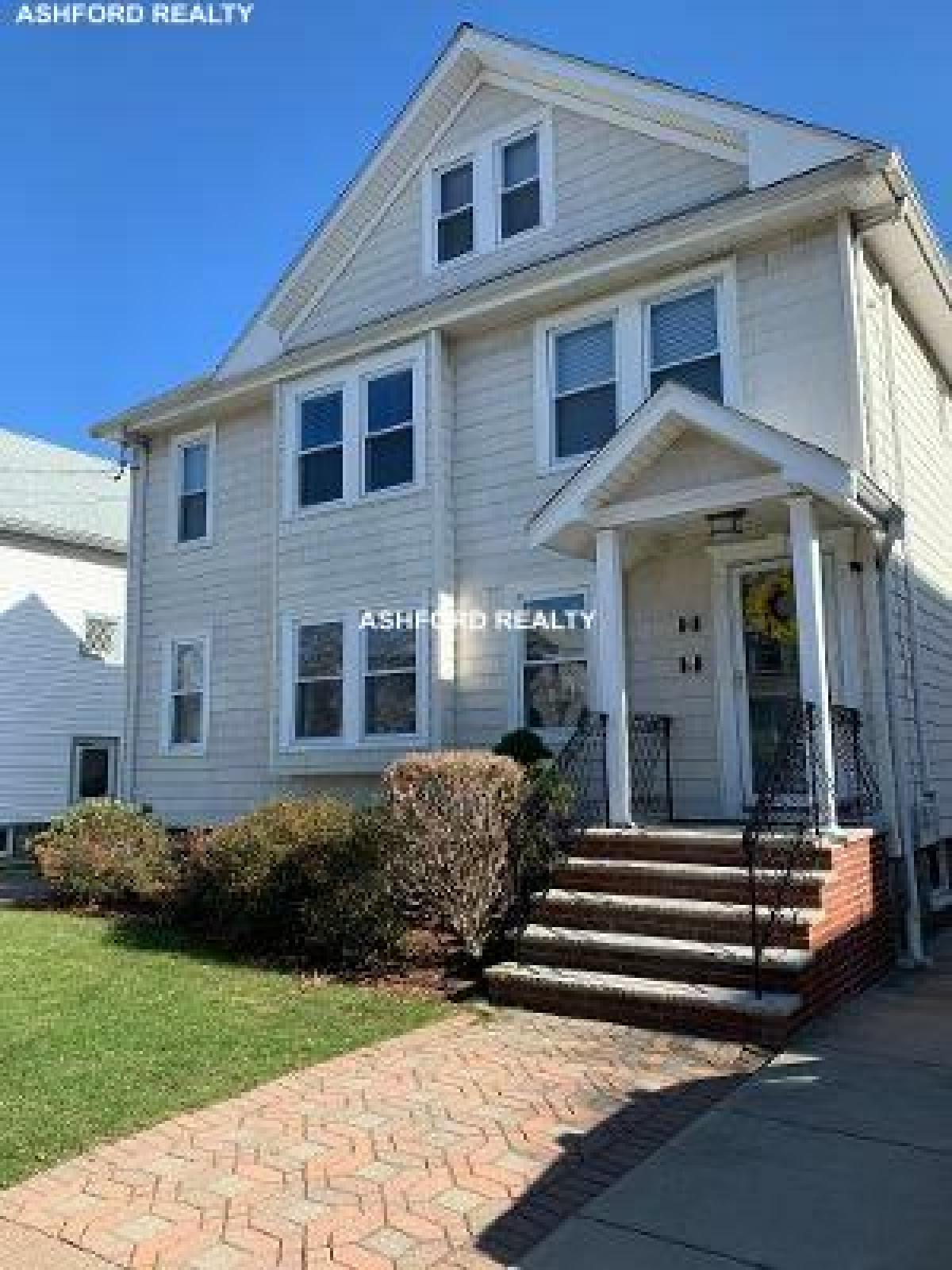 Picture of Condo For Rent in Watertown, Massachusetts, United States