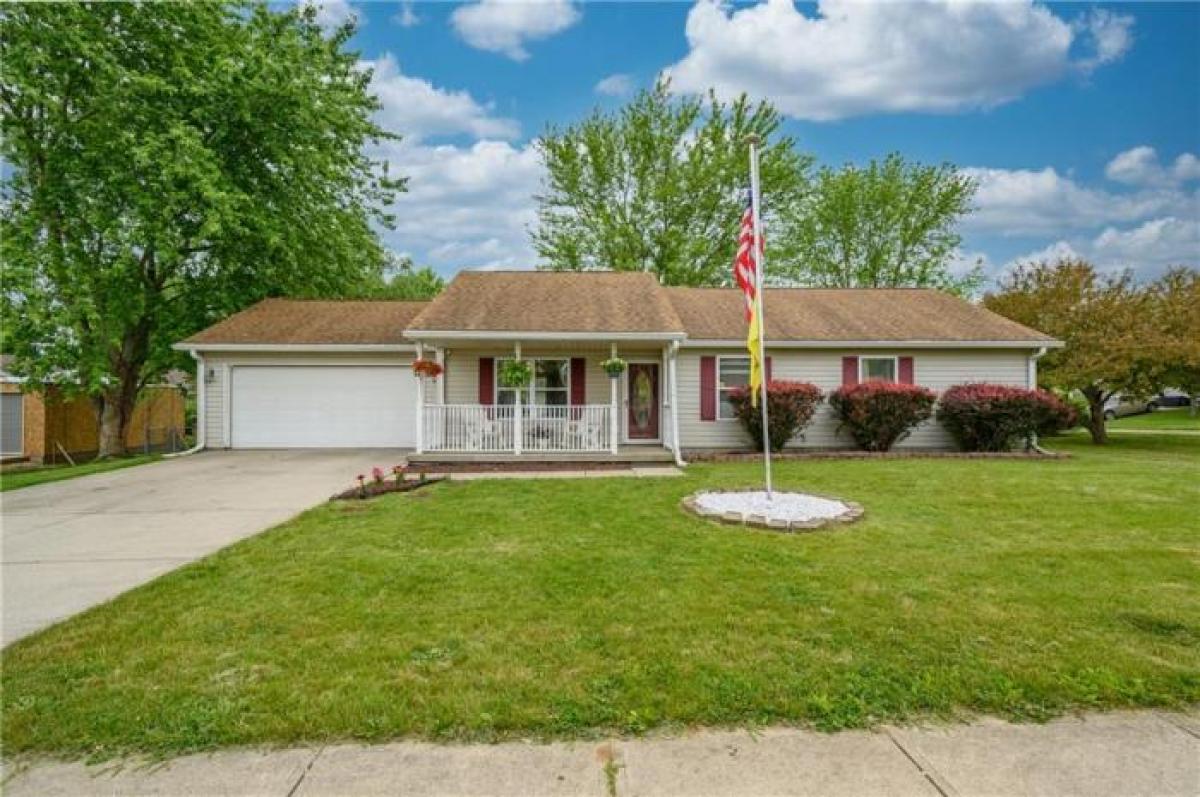 Picture of Home For Sale in Nineveh, Indiana, United States