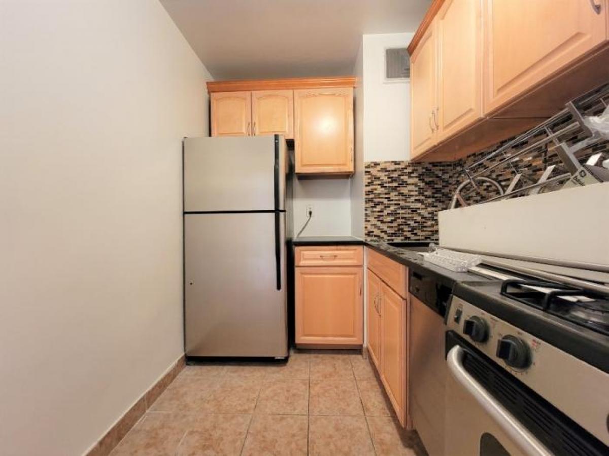 Picture of Apartment For Rent in Astoria, New York, United States