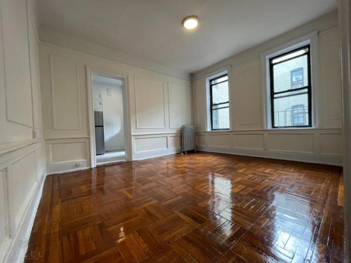 Picture of Apartment For Rent in Astoria, New York, United States