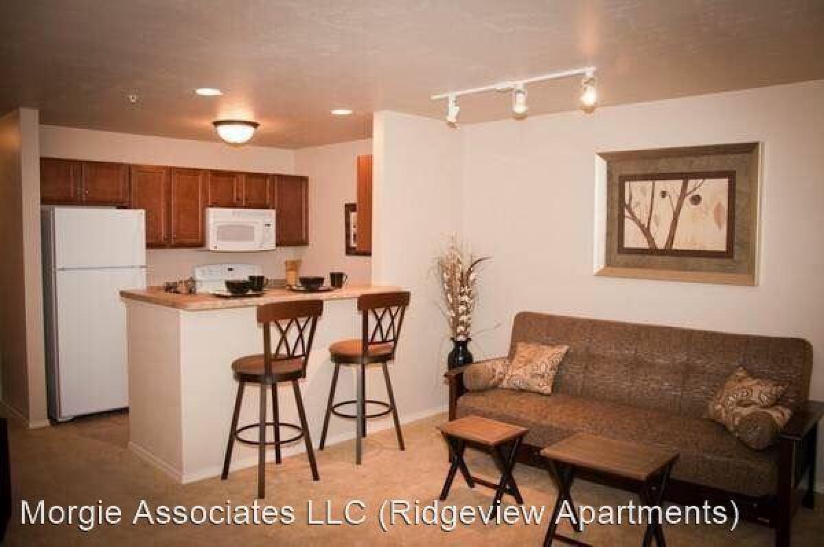 Picture of Apartment For Rent in Waukesha, Wisconsin, United States