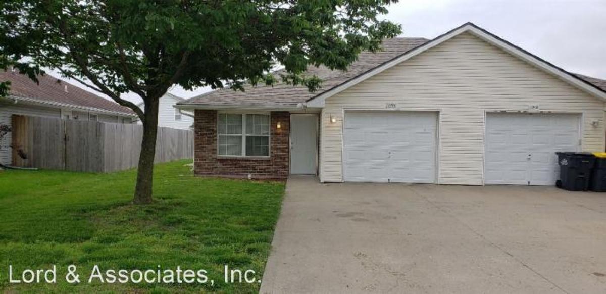 Picture of Apartment For Rent in Grain Valley, Missouri, United States