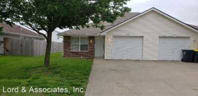 Apartment For Rent in Grain Valley, Missouri