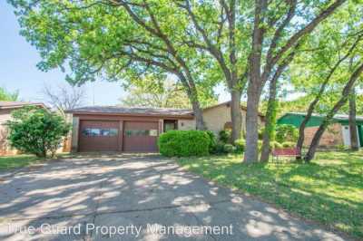 Home For Rent in Arlington, Texas