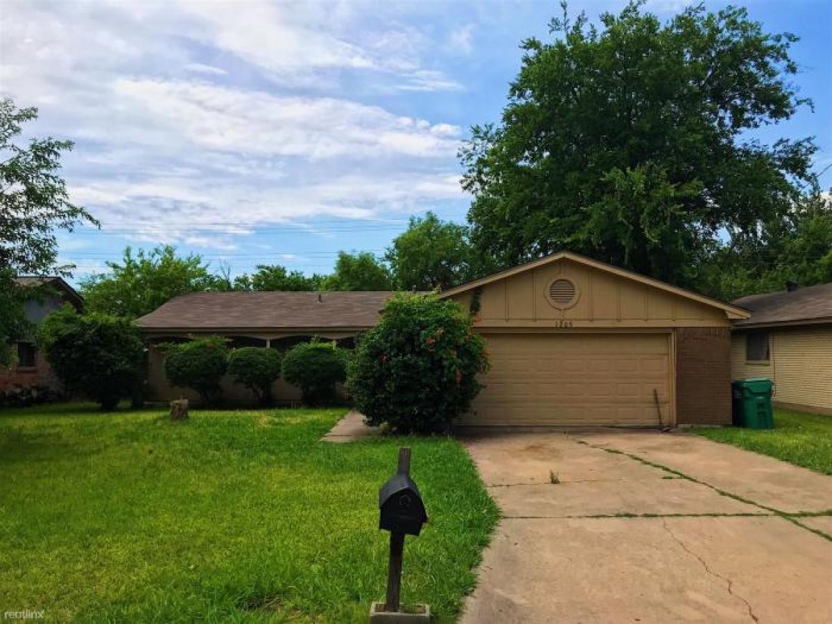 Picture of Home For Rent in Denton, Texas, United States