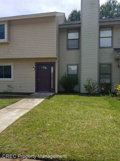 Home For Rent in Goose Creek, South Carolina