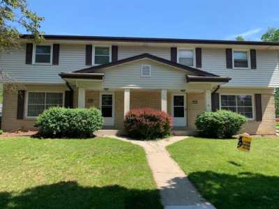 Condo For Rent in Waukesha, Wisconsin