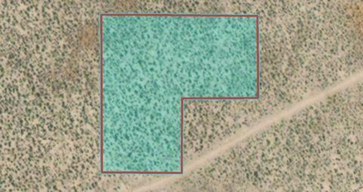 Picture of Residential Land For Sale in Burns, Oregon, United States