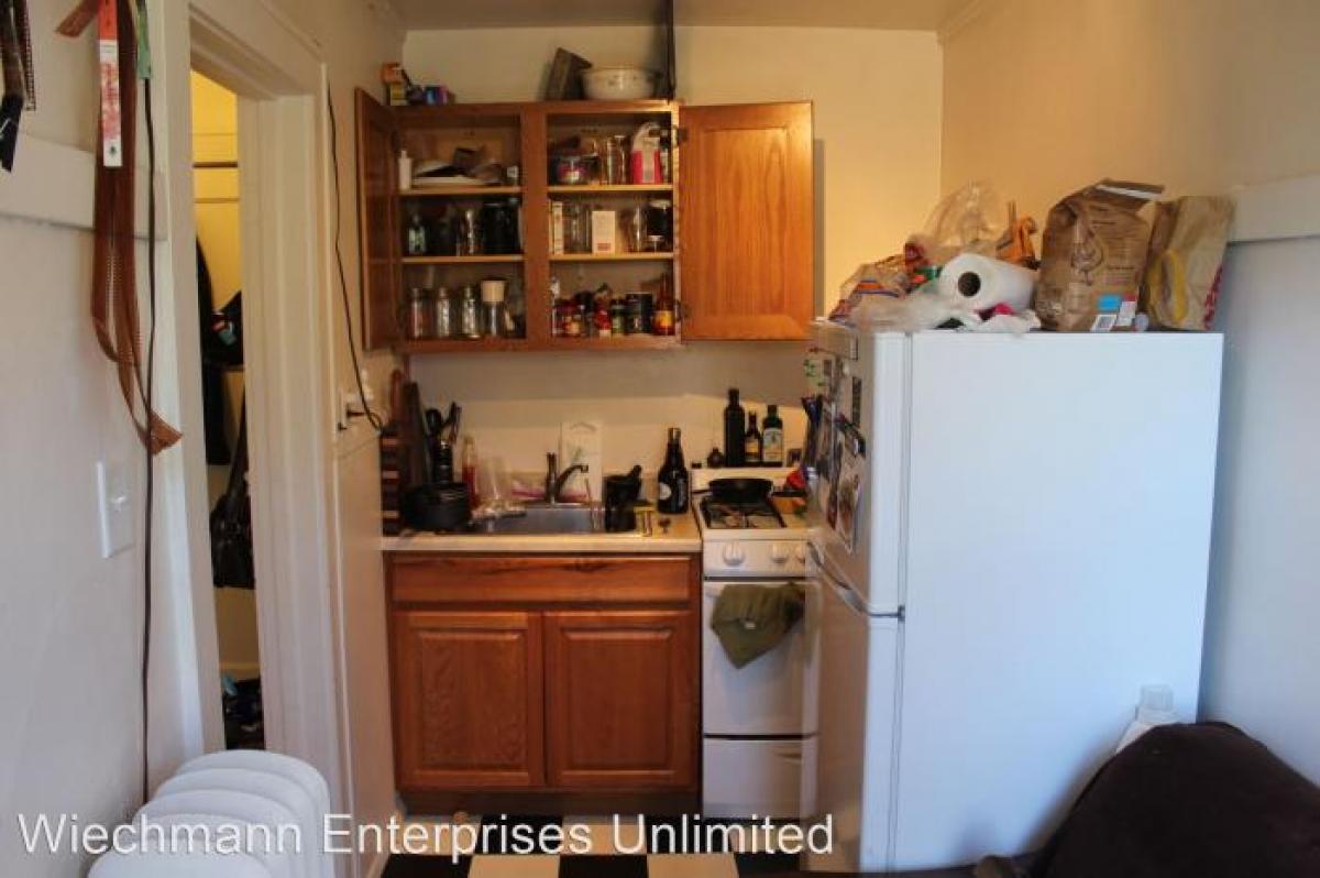 Picture of Apartment For Rent in Milwaukee, Wisconsin, United States