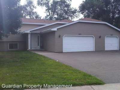 Apartment For Rent in Coon Rapids, Minnesota