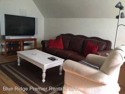 Home For Rent in Cullowhee, North Carolina