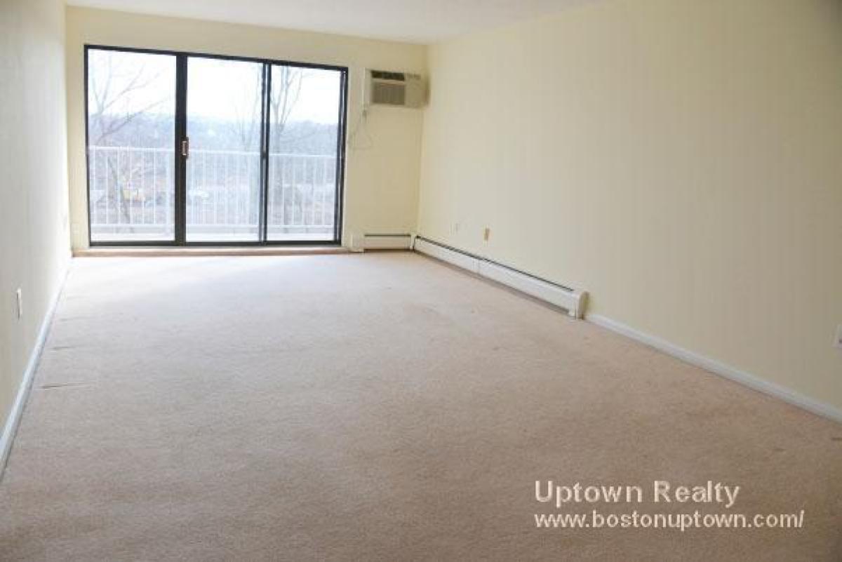 Picture of Condo For Rent in Watertown, Massachusetts, United States