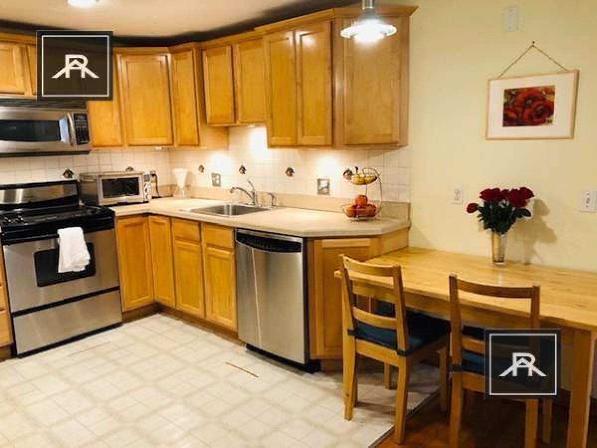 Picture of Condo For Rent in Watertown, Massachusetts, United States