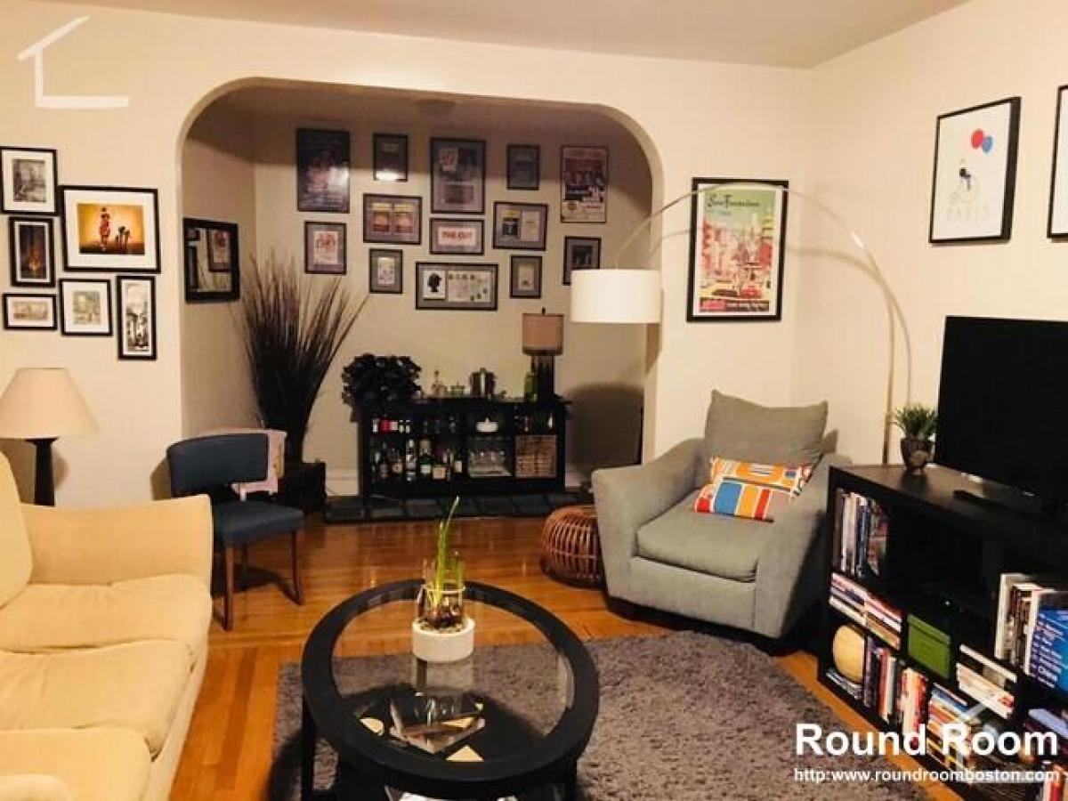 Picture of Condo For Rent in Brookline, Massachusetts, United States