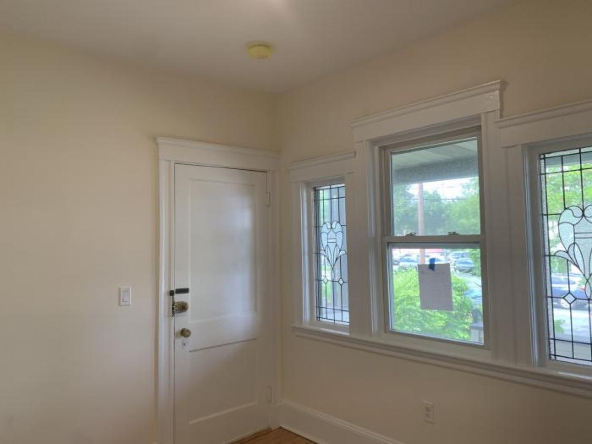 Picture of Condo For Rent in Arlington, Massachusetts, United States