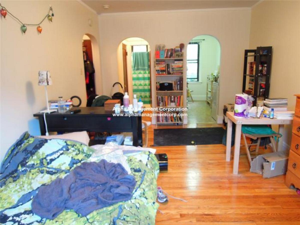 Picture of Condo For Rent in Malden, Massachusetts, United States