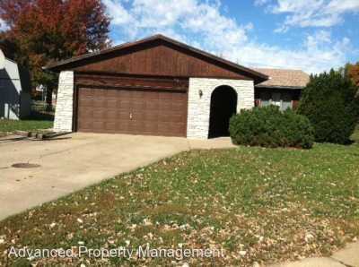 Home For Rent in Manhattan, Kansas