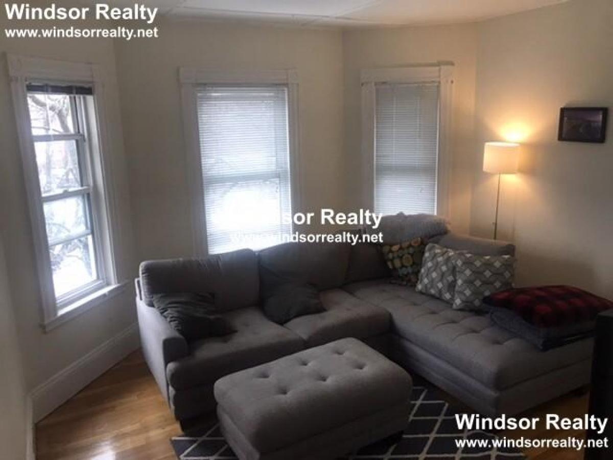 Picture of Condo For Rent in Somerville, Massachusetts, United States