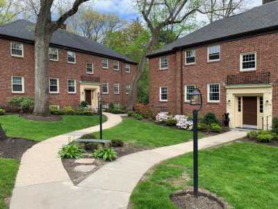 Condo For Rent in Newton, Massachusetts