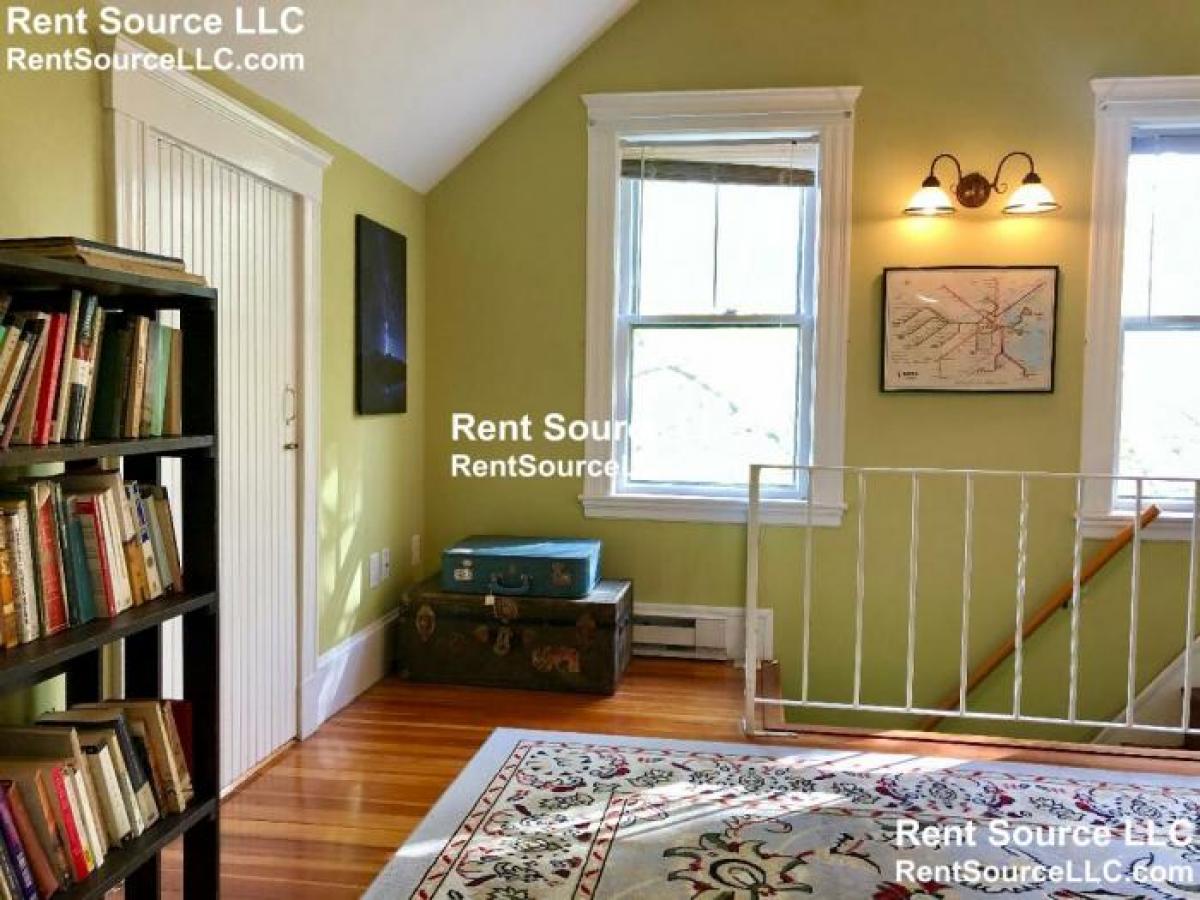 Picture of Condo For Rent in Somerville, Massachusetts, United States