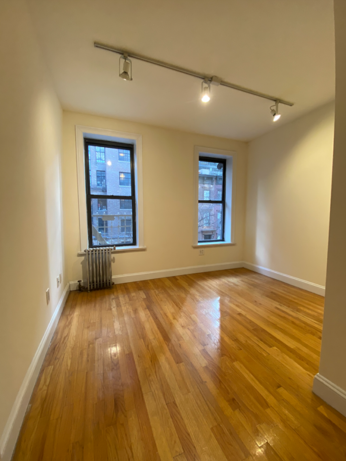 Picture of Condo For Rent in Manhattan, New York, United States