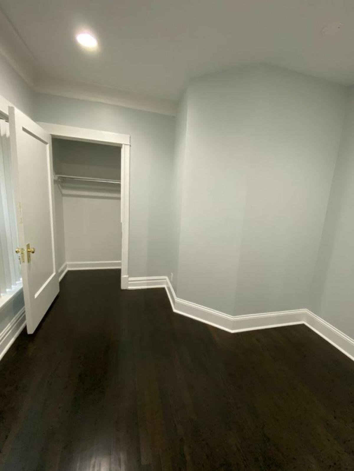 Picture of Condo For Rent in Chicago, Illinois, United States