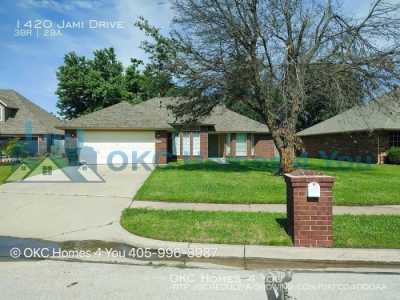 Home For Rent in Norman, Oklahoma