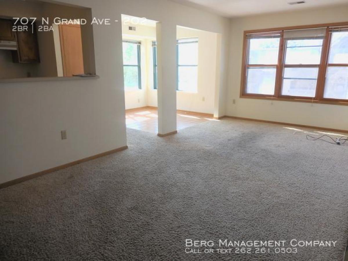 Picture of Apartment For Rent in Waukesha, Wisconsin, United States