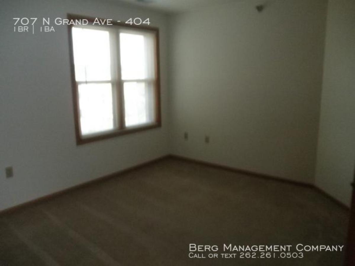 Picture of Apartment For Rent in Waukesha, Wisconsin, United States