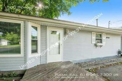 Home For Rent in Grand Rapids, Michigan