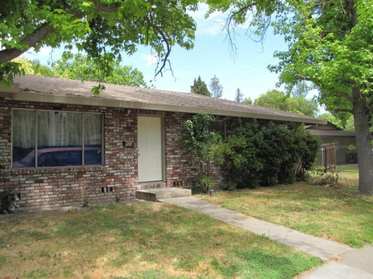 Picture of Multi-Family Home For Sale in Sacramento, California, United States