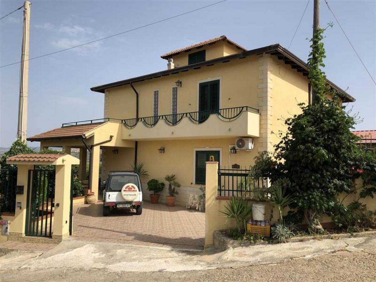 Picture of Villa For Sale in Sicily, Palermo, Italy